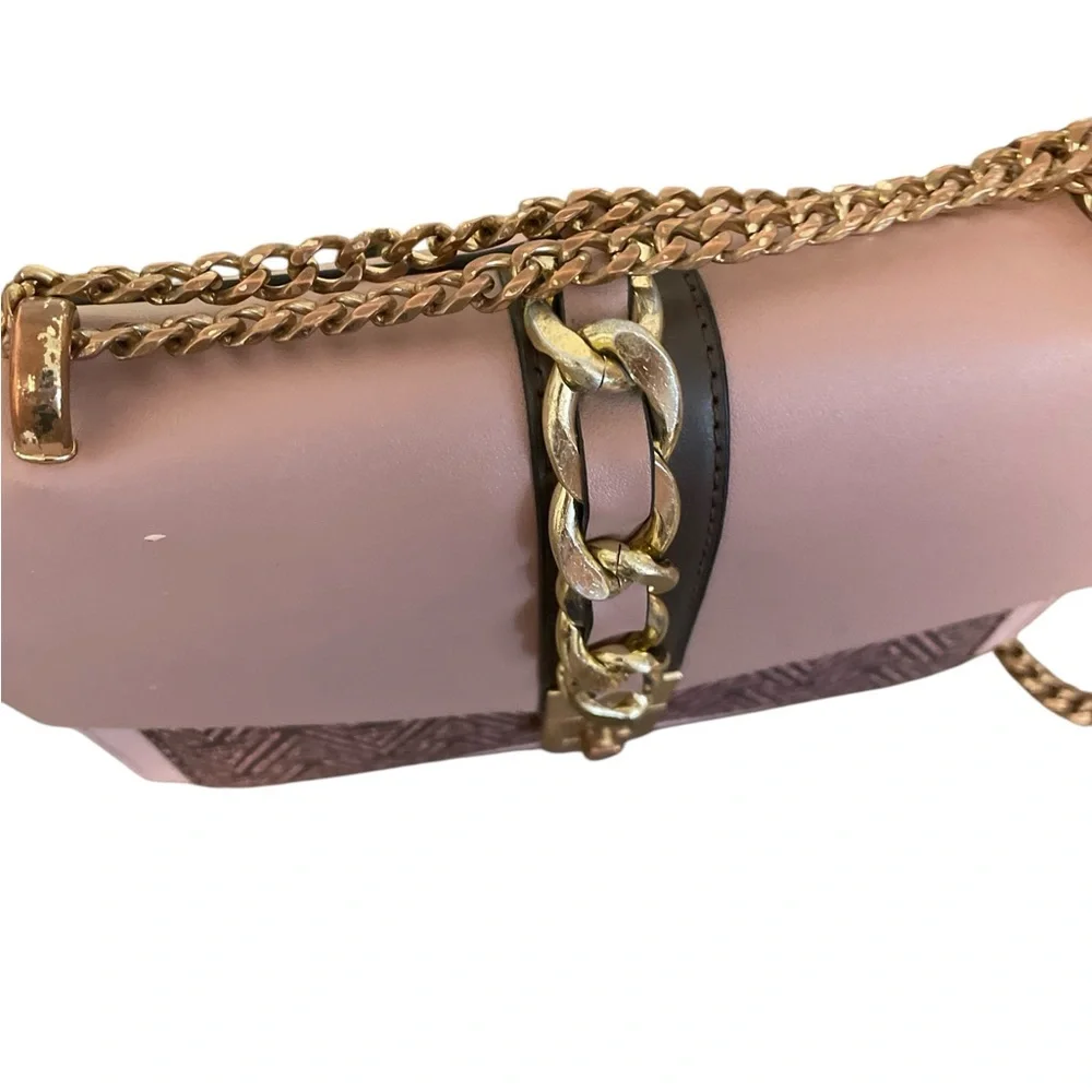 Authentic Aldo Gold Plated Chain Pink Design
